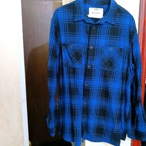 Ultimate Flannel long sleeve button up